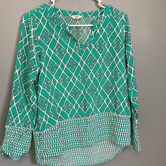 Summer Blouse - Picture 1 of 3